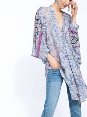 Anthropologie Floreat Paisley Floral Tunic Top.